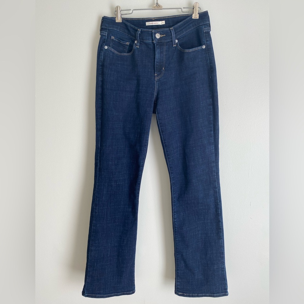 Levi's Classic Bootcut Jeans Dark Wash Island Rinse